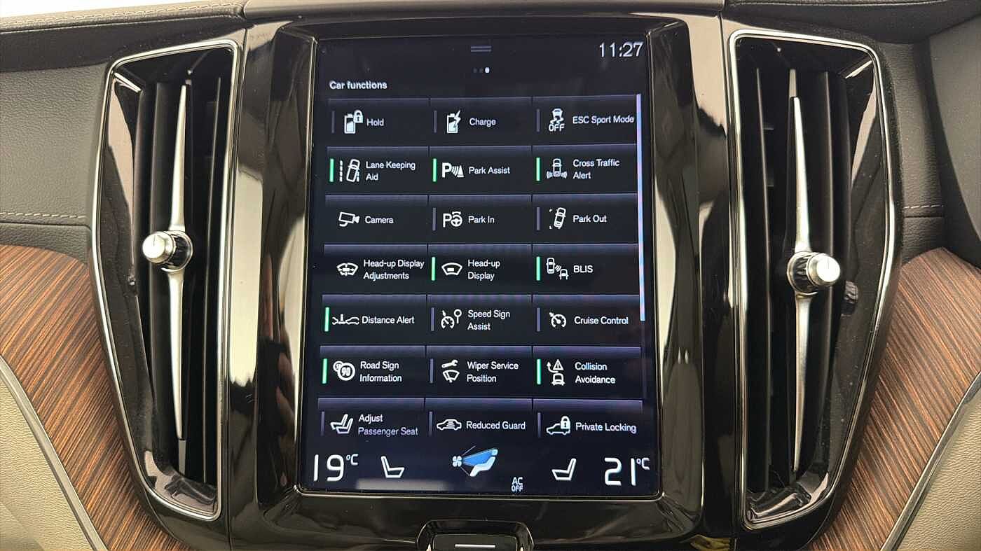 Used Volvo XC60 2019 for sale - 77532083: Photo 43