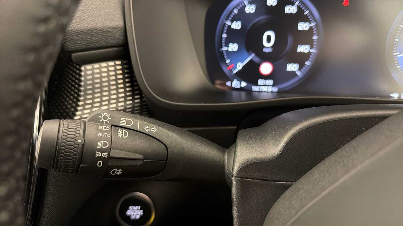 Used Volvo XC40 2022 for sale - 77476569: Photo 36