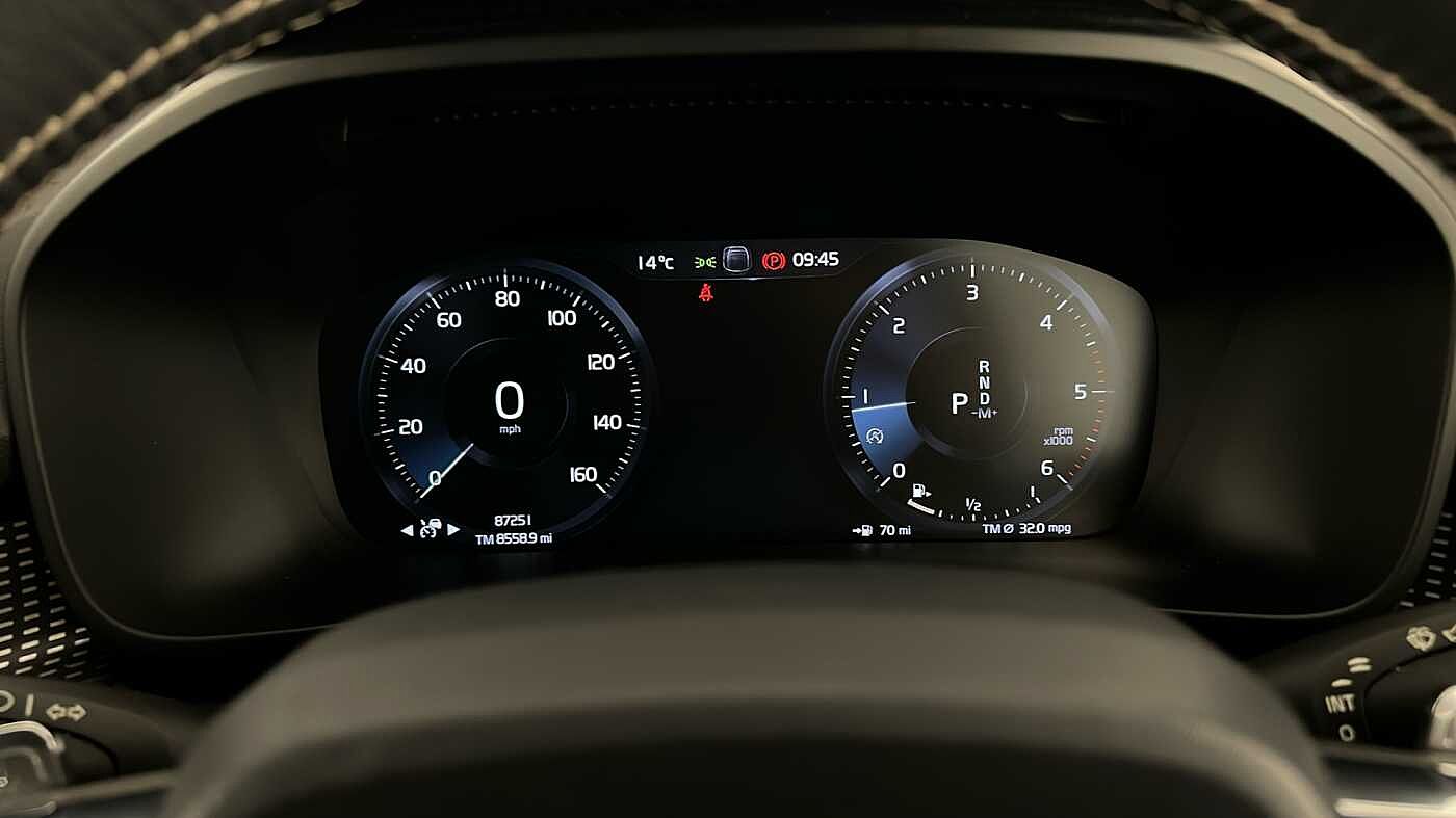 Used Volvo XC40 2018 for sale - 78133521: Photo 15