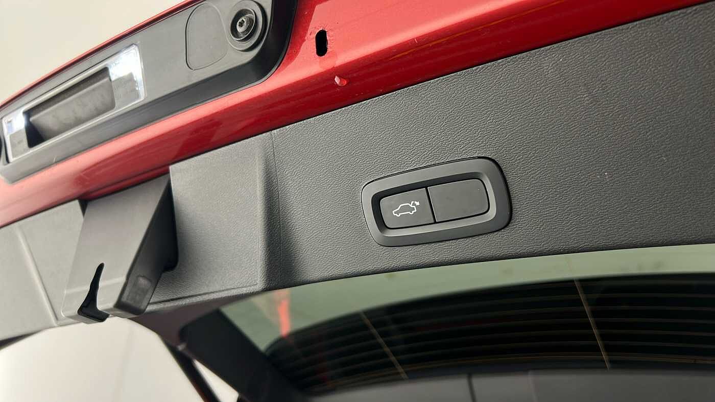 Used Volvo XC40 2021 for sale - 77702720: Photo 29