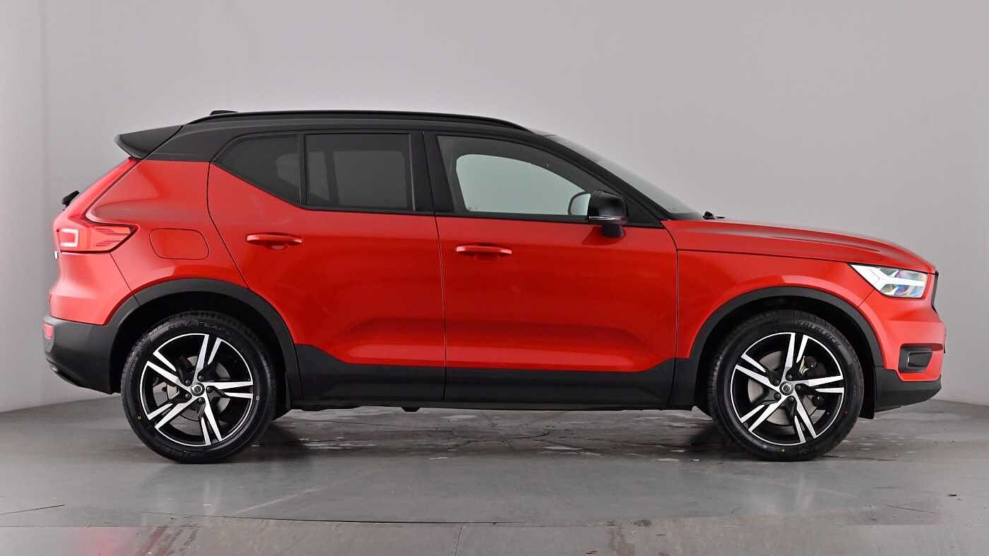 Used Volvo XC40 2021 for sale - 77702720: Photo 3
