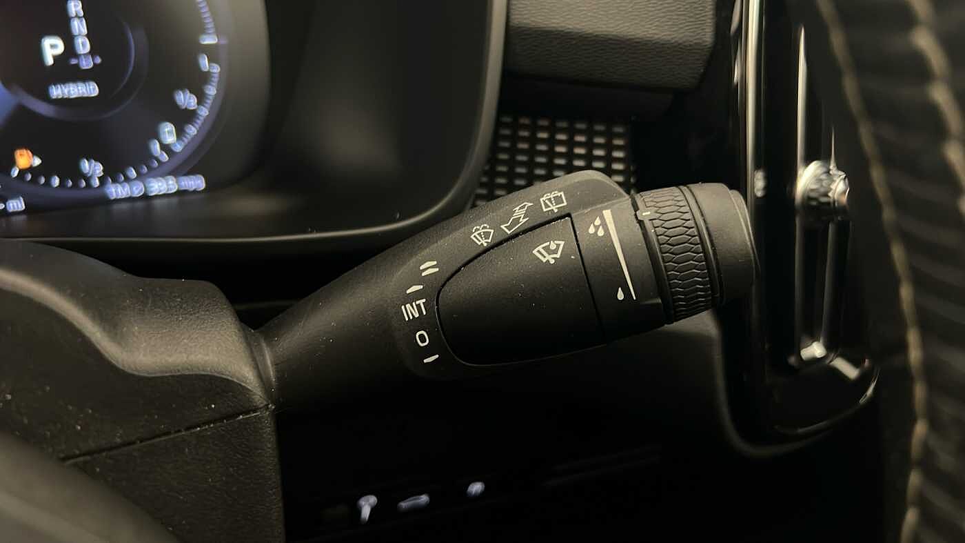 Used Volvo XC40 2021 for sale - 77702720: Photo 32