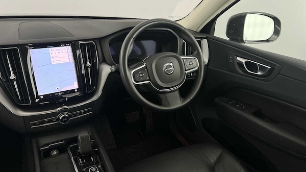 Used Volvo XC60 2021 for sale - 76344154: Photo 8