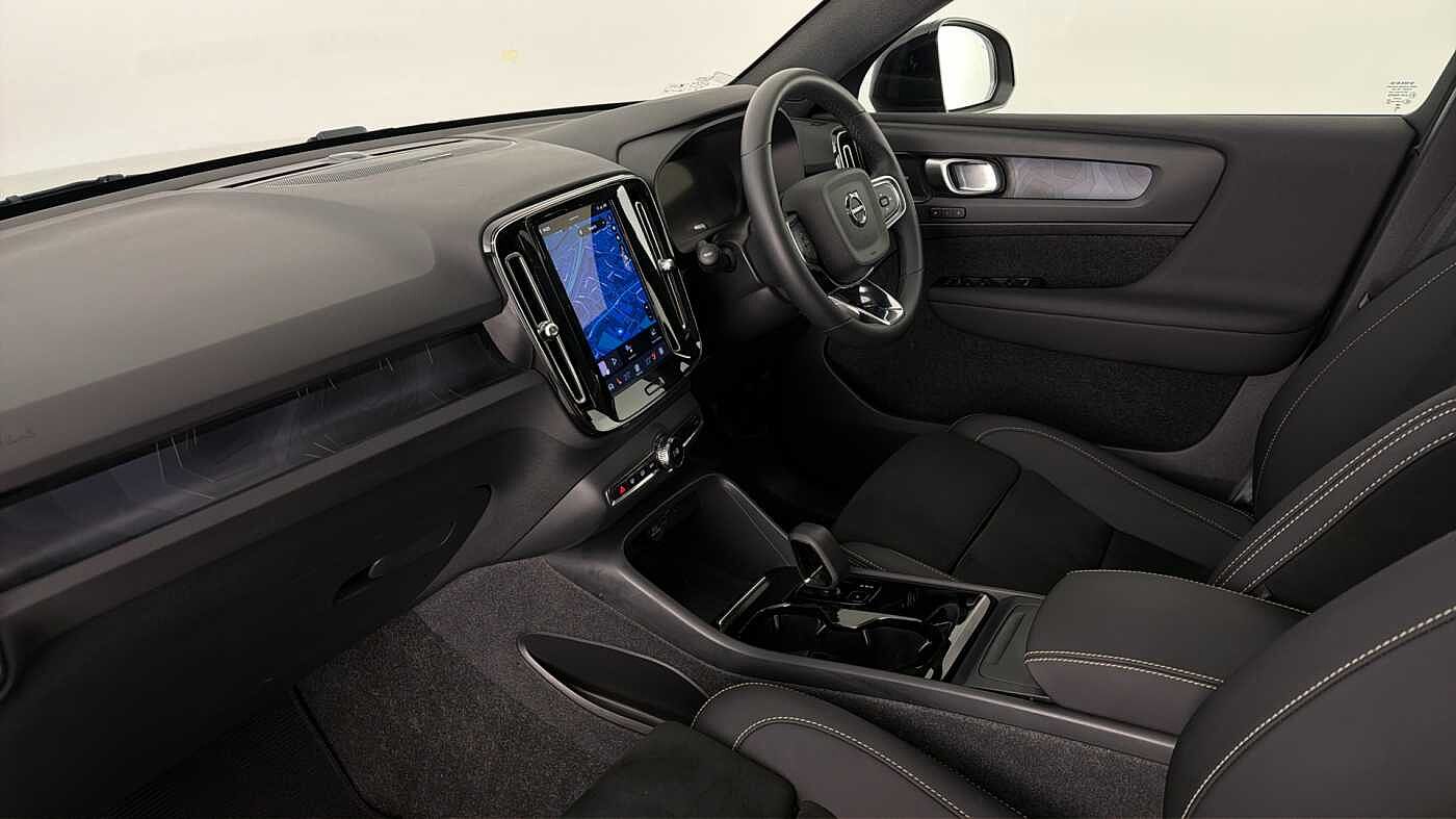 Used Volvo C40 2023 for sale - 77797797: Photo 3