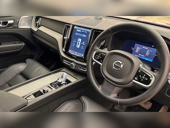 Used Volvo XC60 2025 for sale - 78211980: Photo