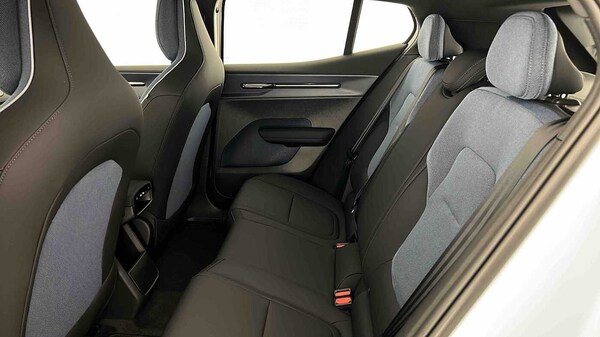 Used Volvo EX30 2025 for sale - 75481165: Photo 12