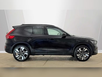 Used Volvo XC40 2025 for sale - 78656603: Photo