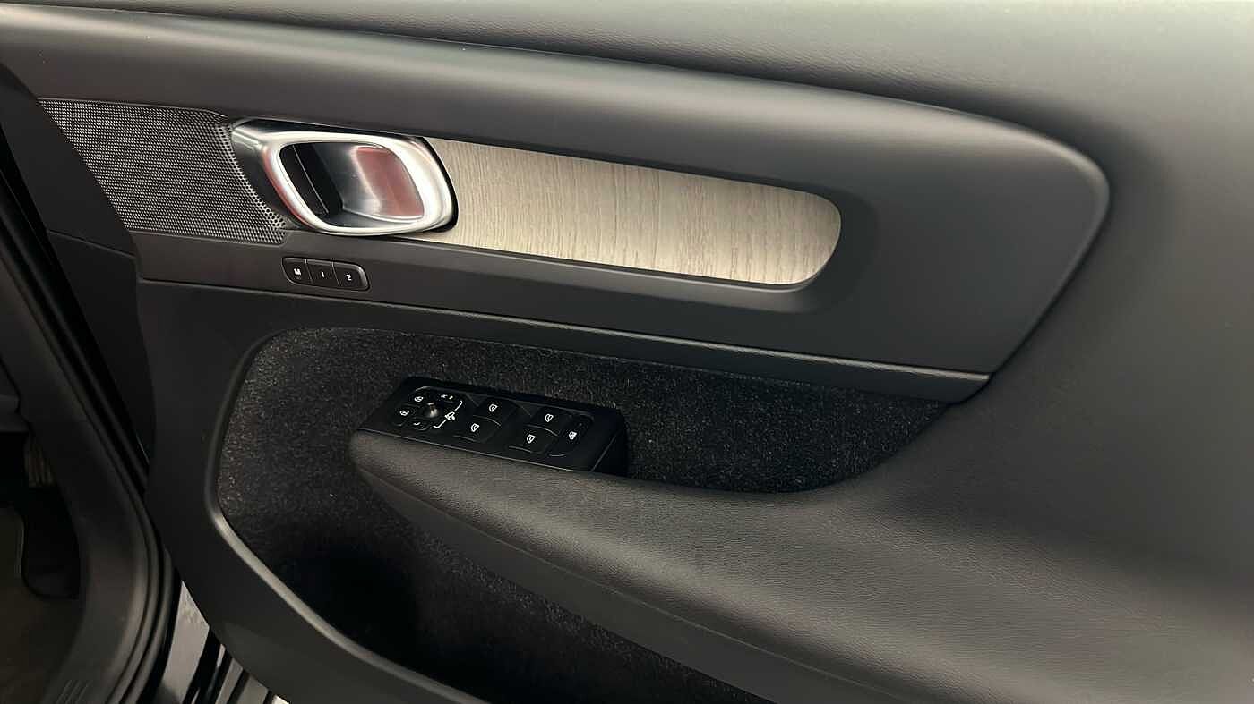 Used Volvo XC40 2019 for sale - 77235512: Photo 34