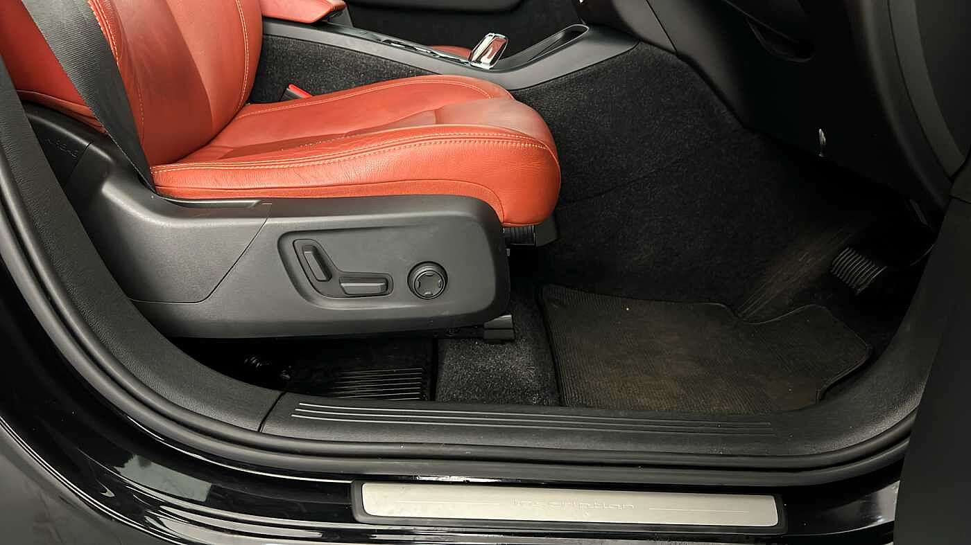 Used Volvo XC40 2019 for sale - 77235512: Photo 35