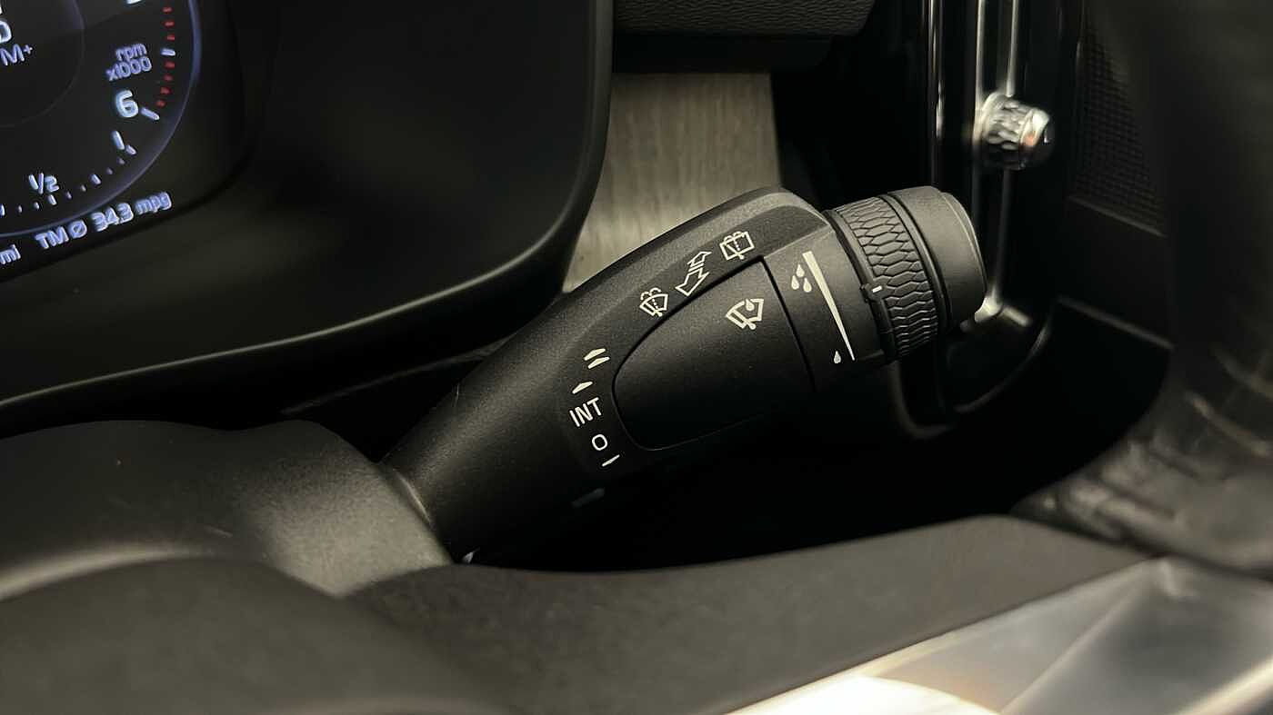 Used Volvo XC40 2019 for sale - 77235512: Photo 39