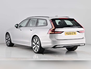Used Volvo V90 2025 for sale - 75481150: Photo