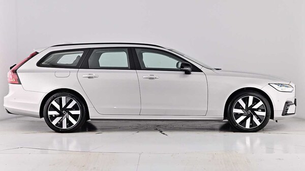Used Volvo V90 2025 for sale - 75481150: Photo 3