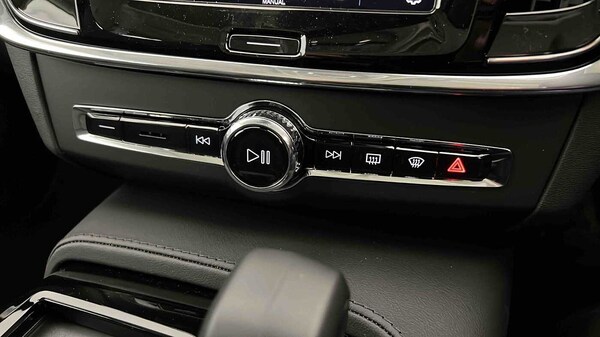 Used Volvo V90 2025 for sale - 75481150: Photo 47