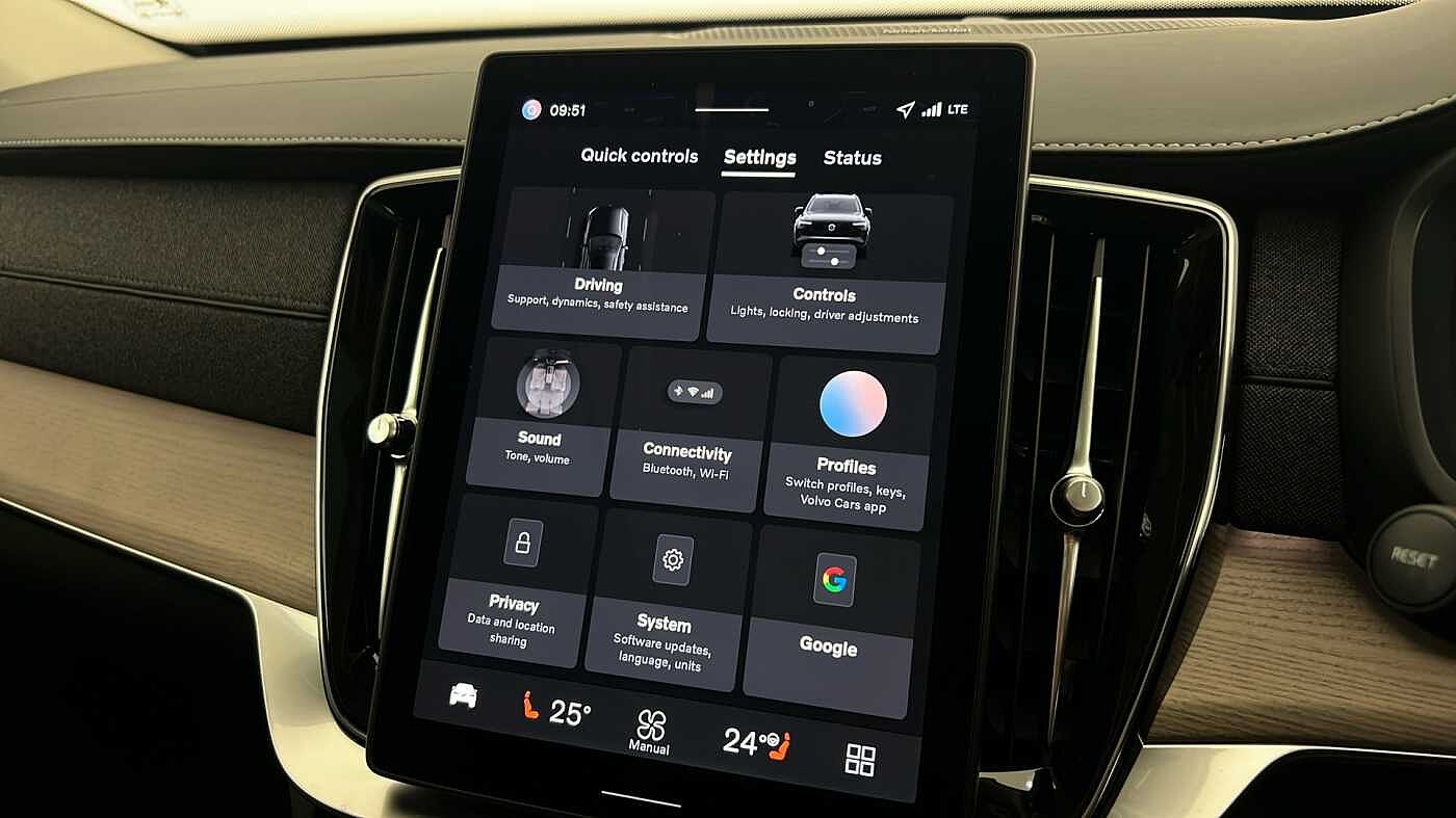 Used Volvo XC90 2025 for sale - 77137714: Photo 41