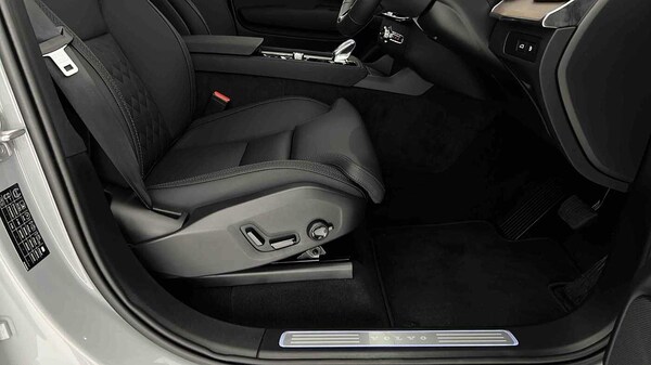 Used Volvo XC90 2025 for sale - 75481182: Photo 33