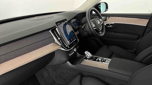 Used Volvo XC90 2025 for sale - 75481182: Photo 9