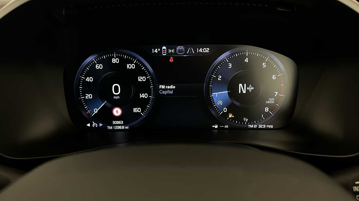 Used Volvo XC40 2021 for sale - 77035869: Photo 18