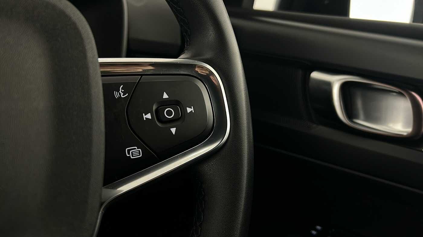 Used Volvo XC40 2021 for sale - 77035869: Photo 20