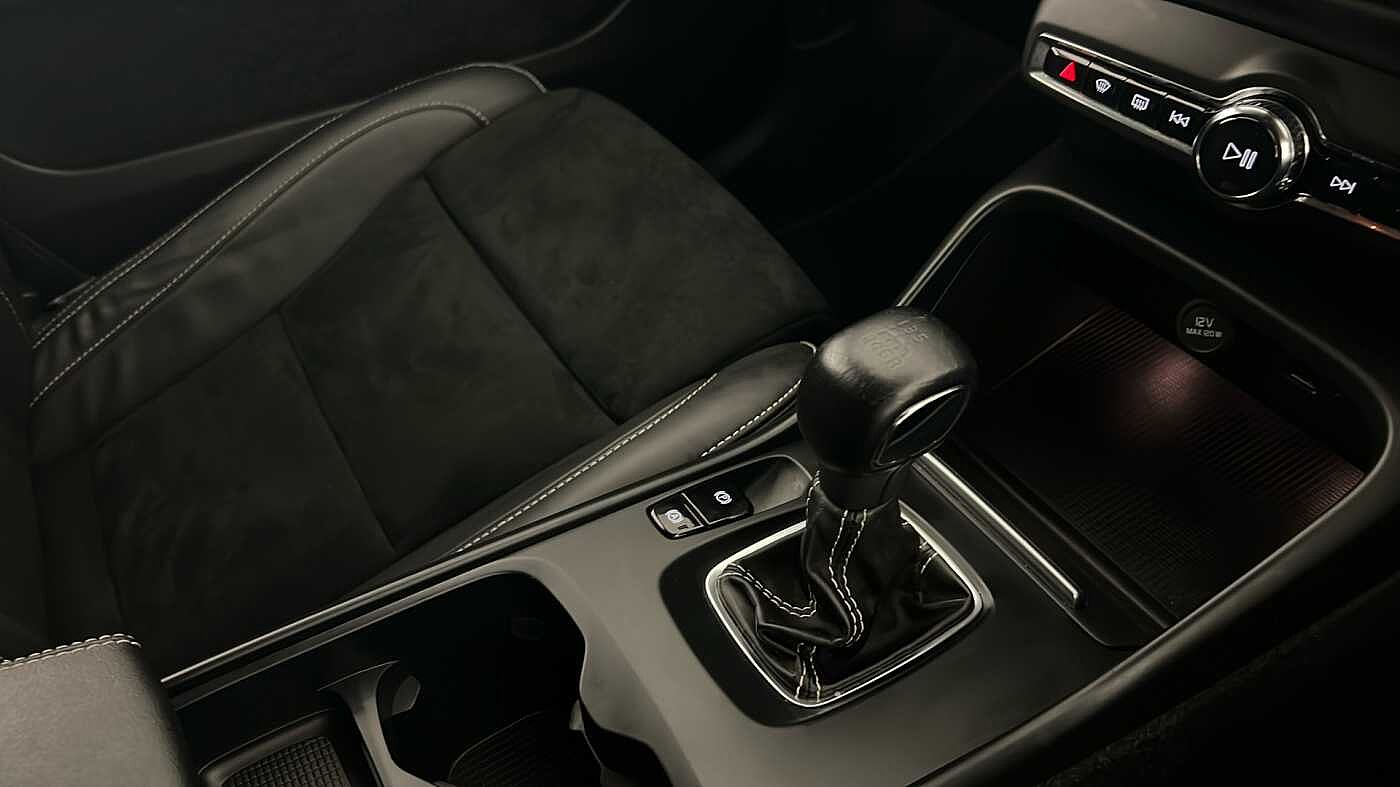 Used Volvo XC40 2021 for sale - 77035869: Photo 21