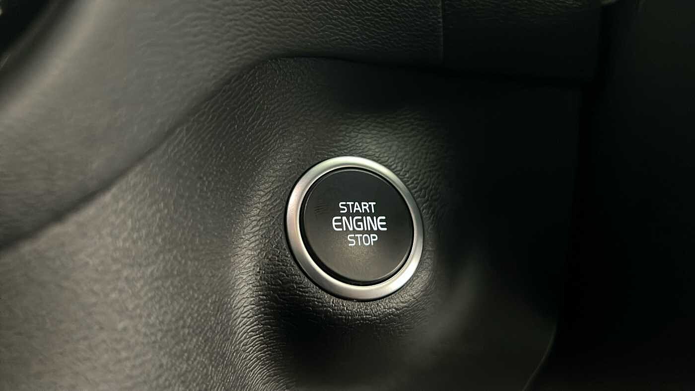 Used Volvo XC40 2021 for sale - 77035869: Photo 28