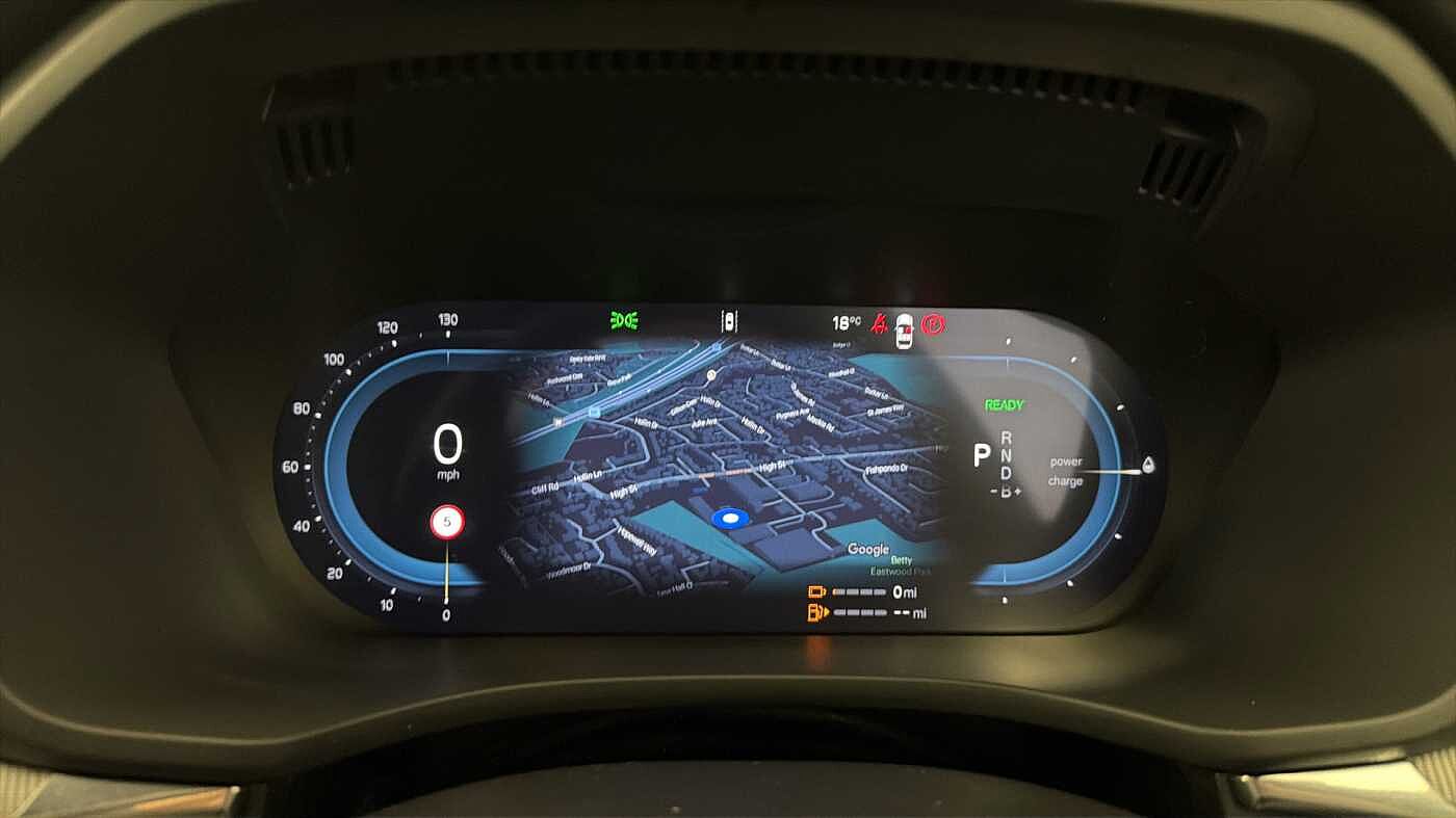 Used Volvo XC60 2025 for sale - 77678853: Photo 15