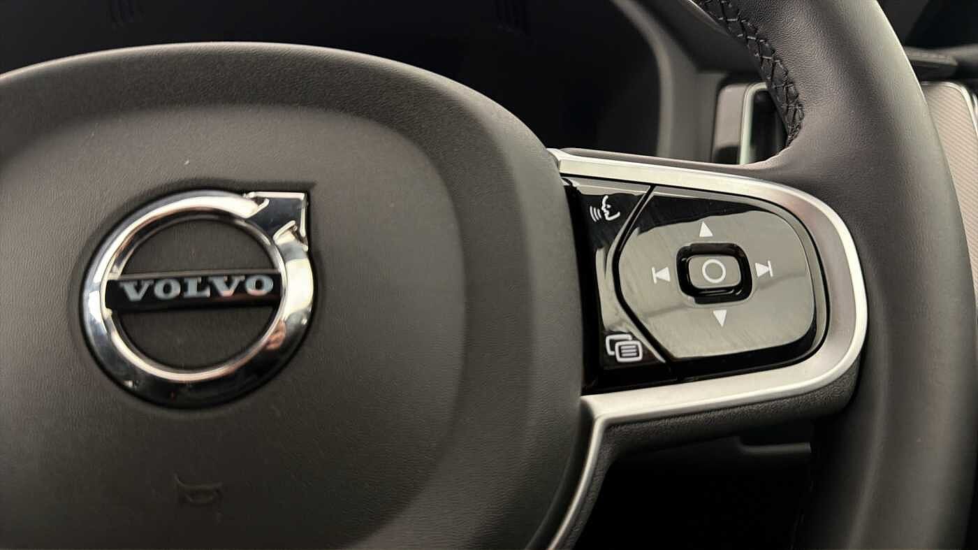 Used Volvo XC60 2025 for sale - 77678853: Photo 18