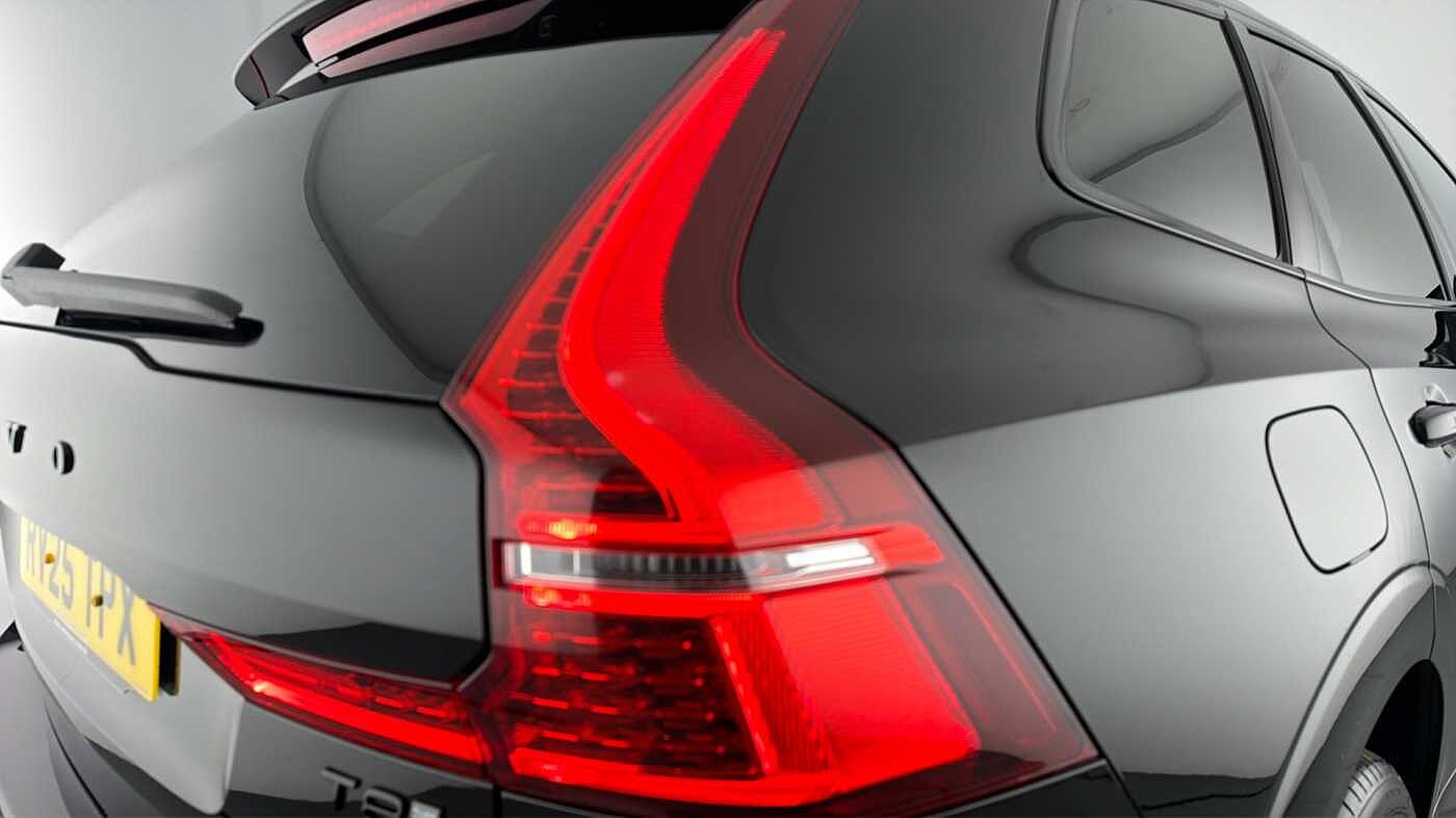 Used Volvo XC60 2025 for sale - 77678853: Photo 28