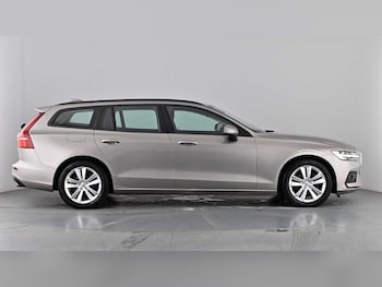 Used Volvo V60 2018 for sale - 78406438: Photo