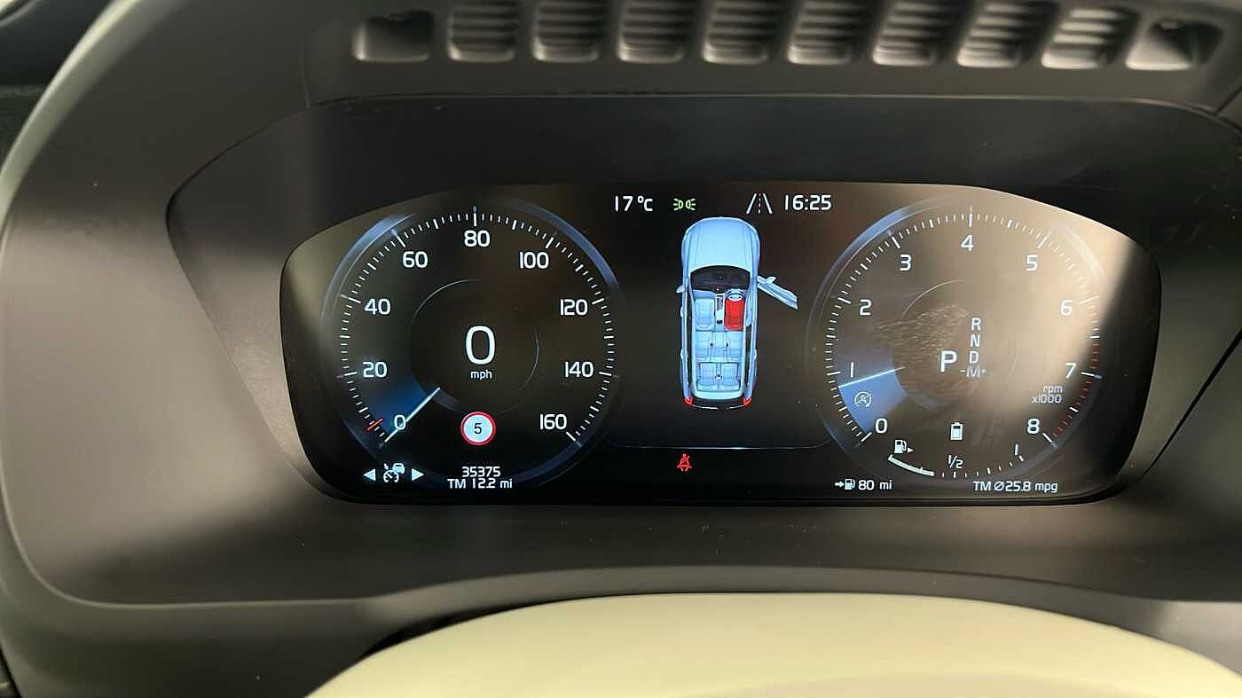 Used Volvo XC90 2021 for sale - 76344040: Photo 18