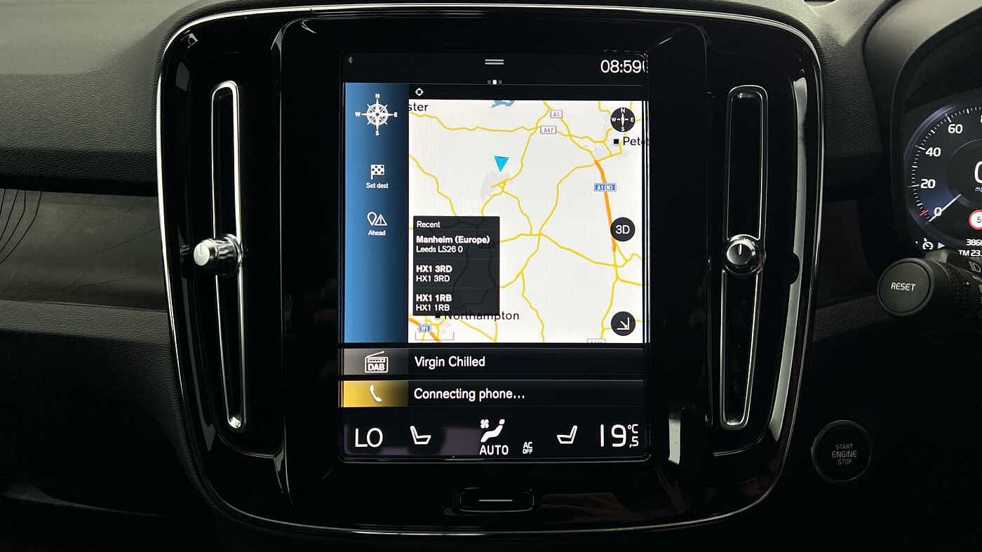 Used Volvo XC40 2022 for sale - 76344021: Photo 10