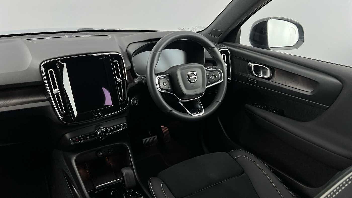 Used Volvo XC40 2022 for sale - 76344021: Photo 8