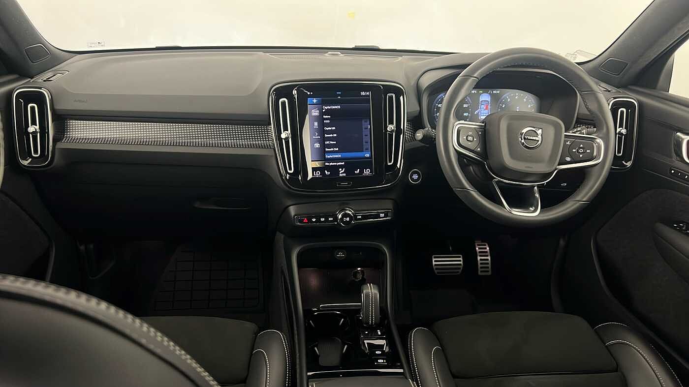 Used Volvo XC40 2021 for sale - 76008185: Photo 11