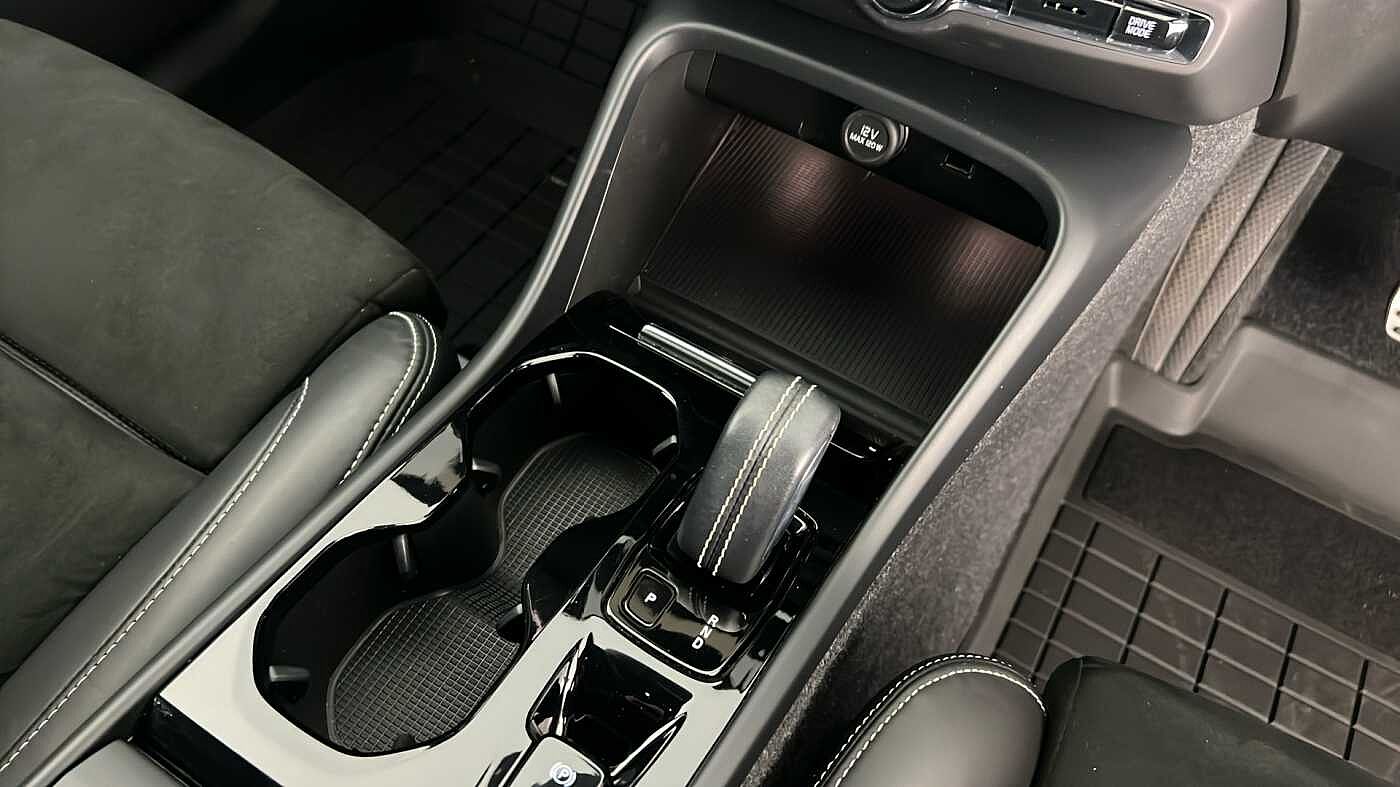 Used Volvo XC40 2021 for sale - 76008185: Photo 14