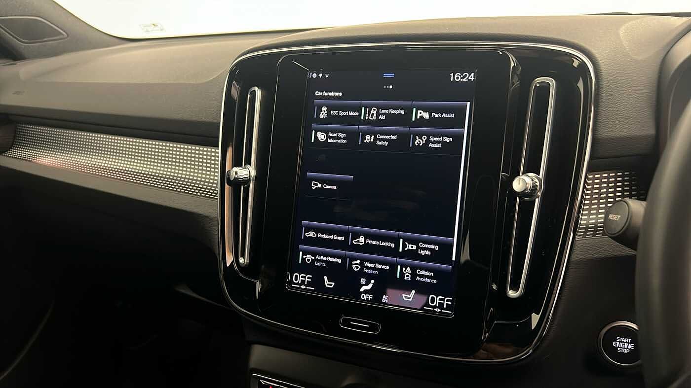 Used Volvo XC40 2021 for sale - 76008185: Photo 37