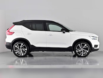 Used Volvo XC40 2021 for sale - 76008185: Photo 4
