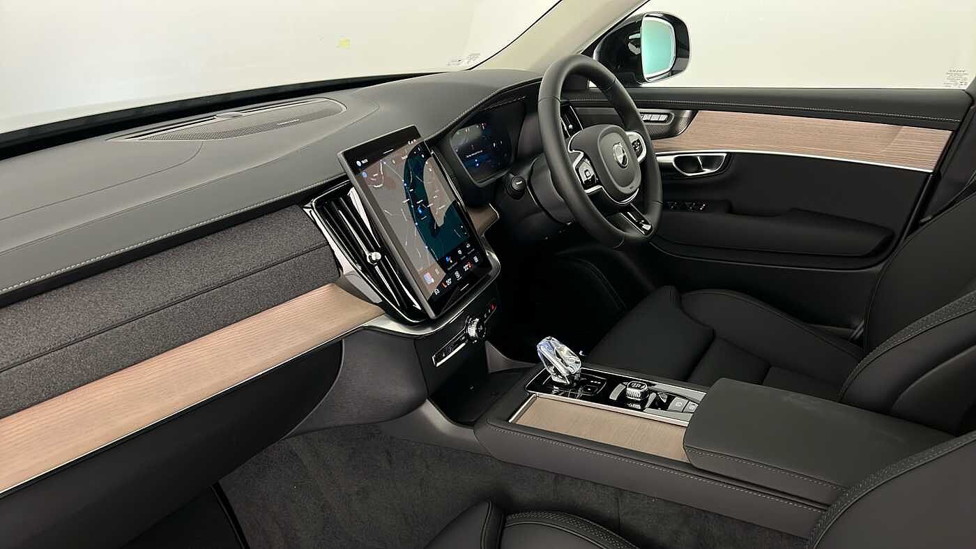 Used Volvo XC90 2025 for sale - 76894823: Photo 3