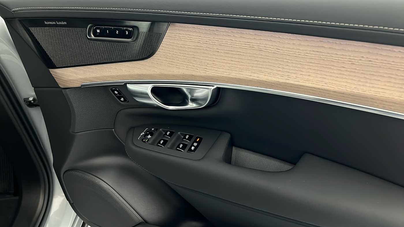 Used Volvo XC90 2025 for sale - 76894823: Photo 32