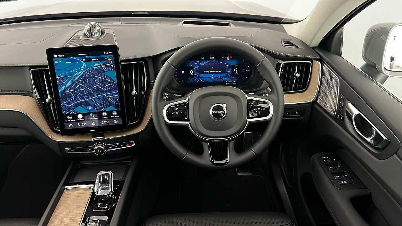 Used Volvo XC60 2025 for sale - 77127470: Photo 10