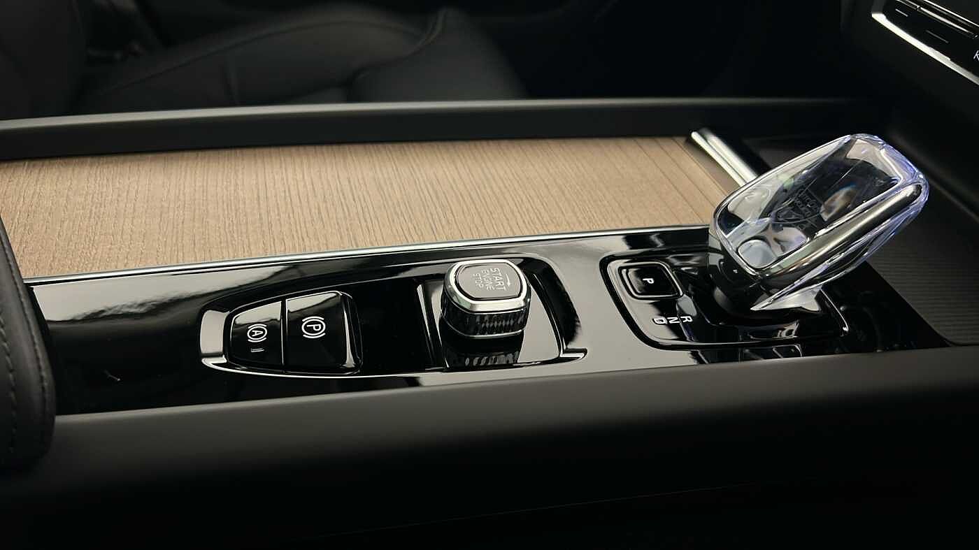 Used Volvo XC60 2025 for sale - 77127470: Photo 14