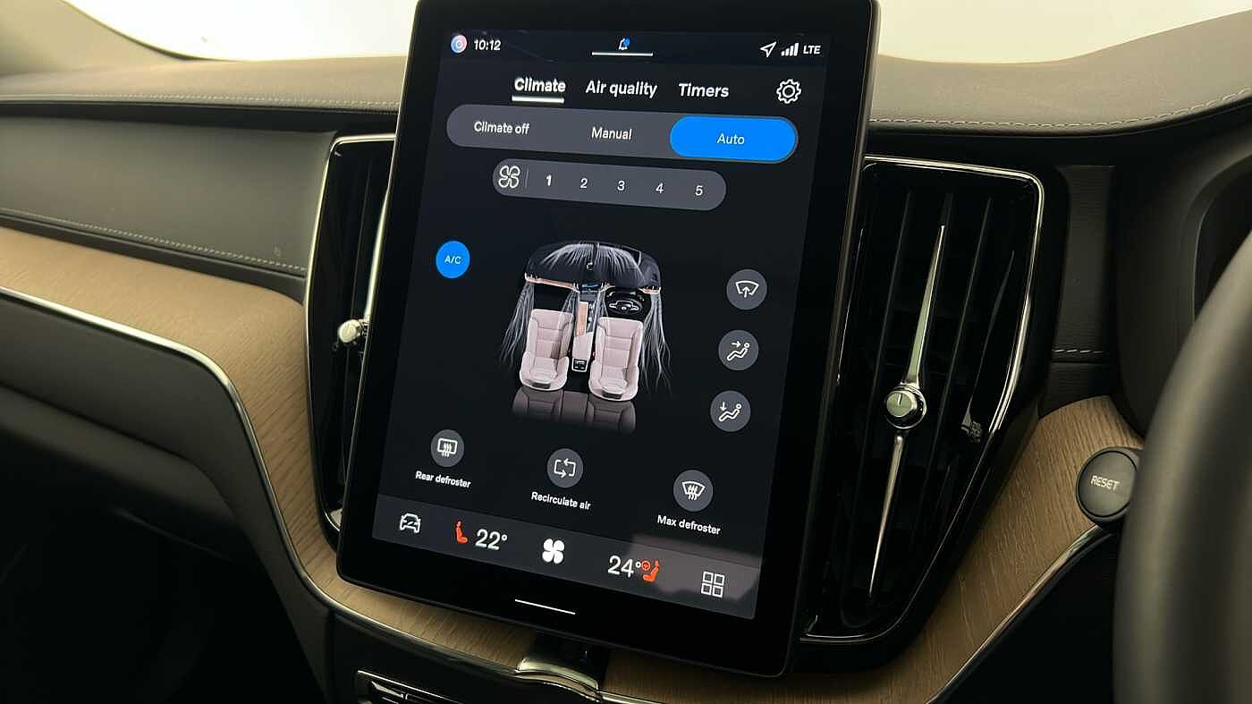 Used Volvo XC60 2025 for sale - 77127470: Photo 16