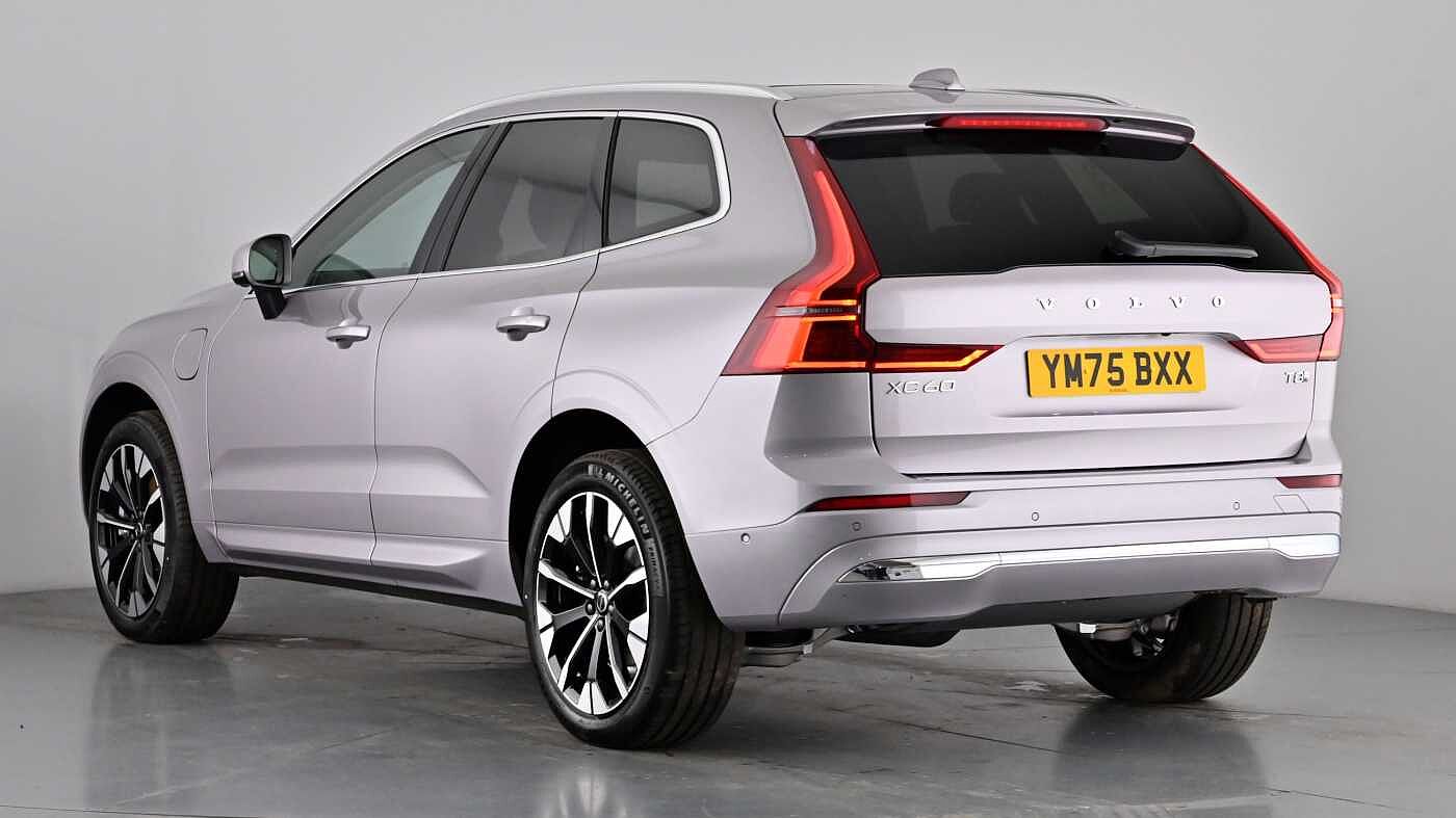Used Volvo XC60 2025 for sale - 77127470: Photo 2