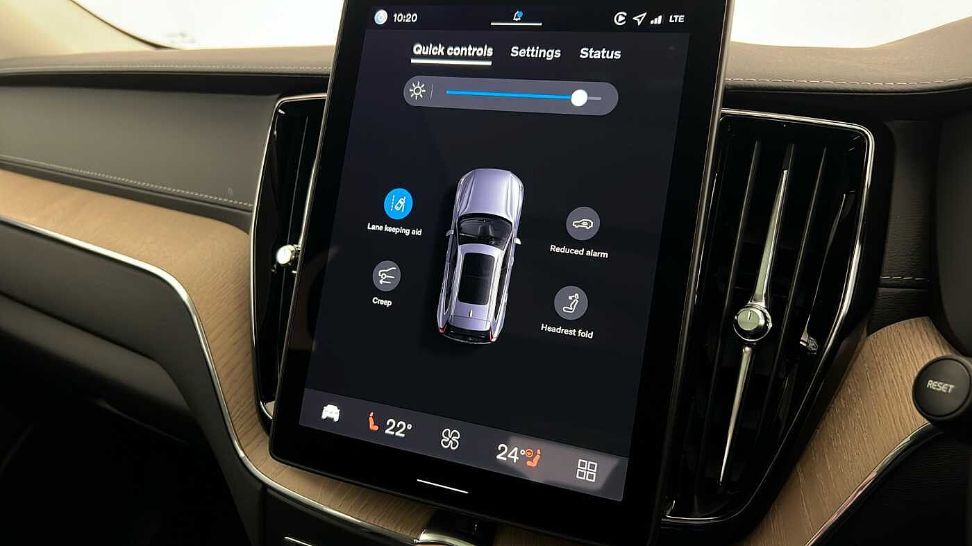 Used Volvo XC60 2025 for sale - 77127470: Photo 44