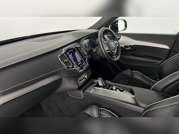 Used Volvo XC90 2021 for sale - 75612705: Photo