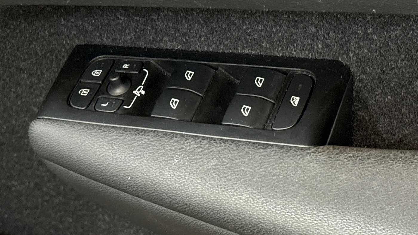 Used Volvo XC40 2021 for sale - 76466519: Photo 17