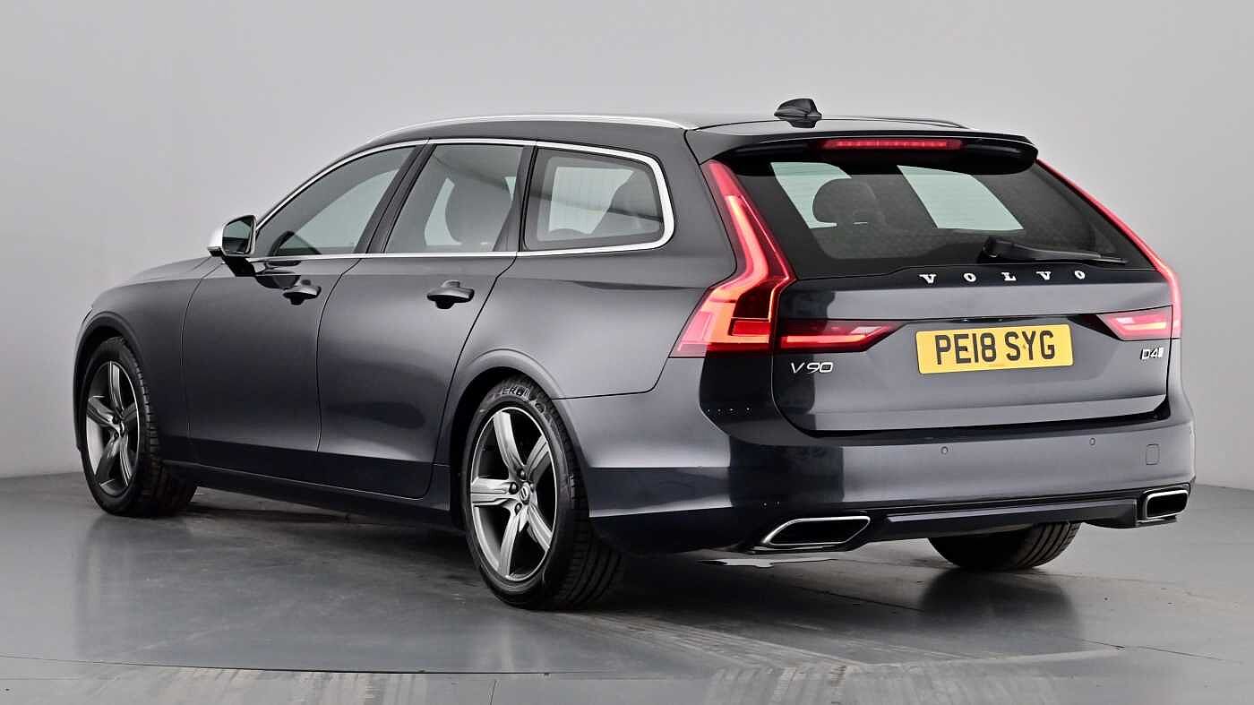 Used Volvo V90 2018 for sale - 76933123: Photo 2