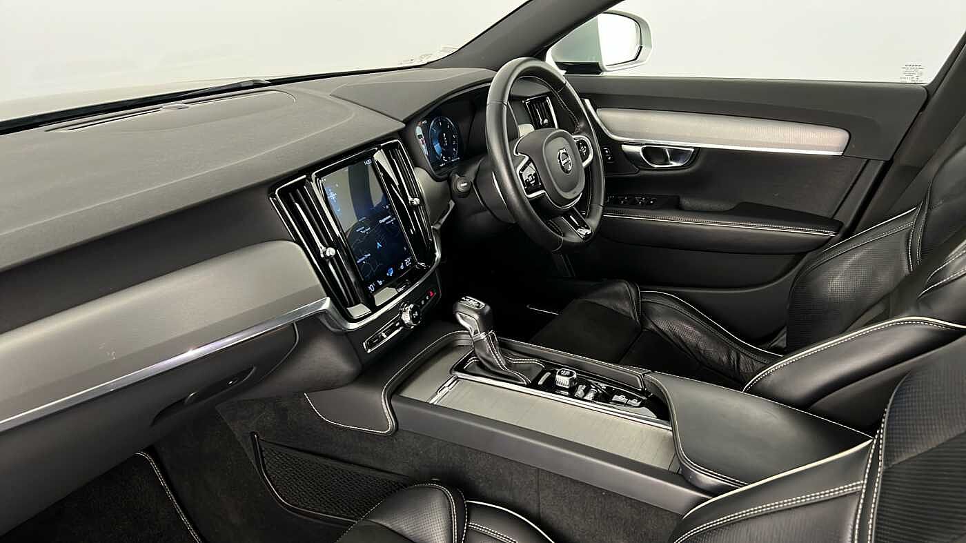 Used Volvo V90 2018 for sale - 76933123: Photo 3