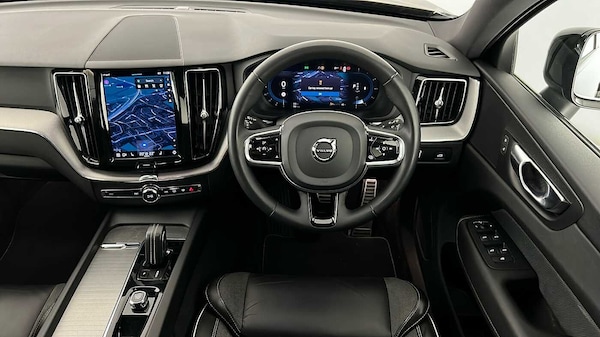 Used Volvo XC60 2022 for sale - 75481167: Photo 11