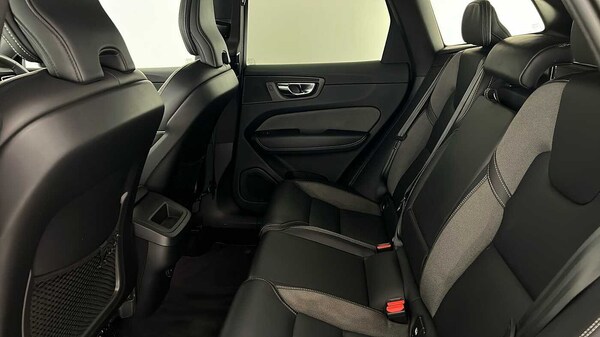 Used Volvo XC60 2022 for sale - 75481167: Photo 12