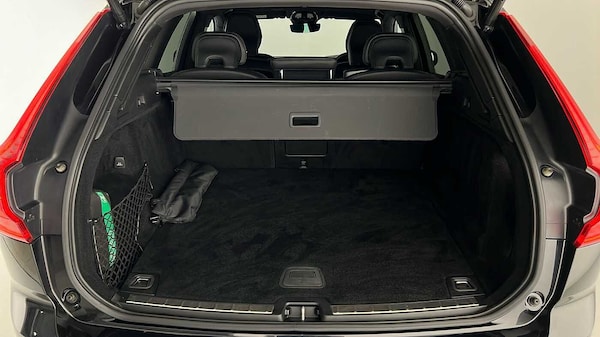 Used Volvo XC60 2022 for sale - 75481167: Photo 13