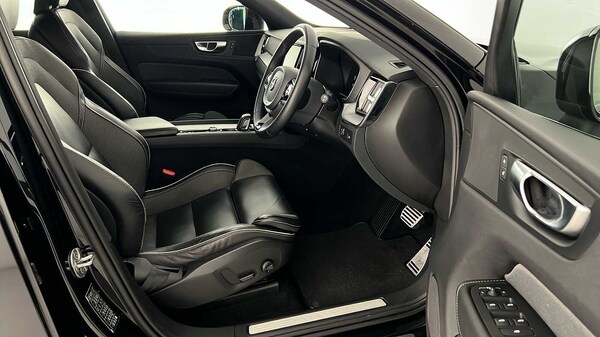 Used Volvo XC60 2022 for sale - 75481167: Photo 16